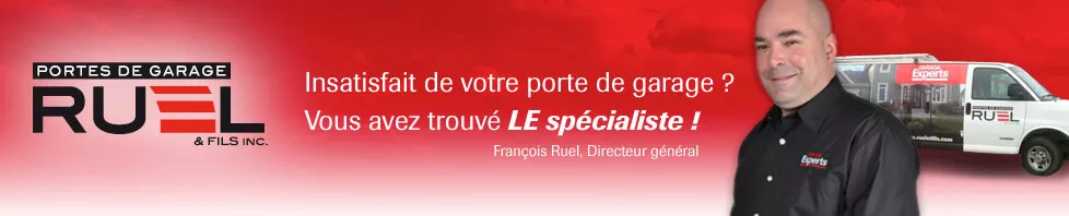 Technicien de Portes Ruel en porte de garage à Sherbrooke
