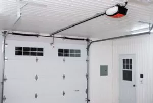 Pourquoi ma porte de garage fait-elle autant de bruit?
